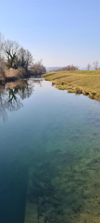 Gite La Montagnette Ruffieux エクステリア 写真